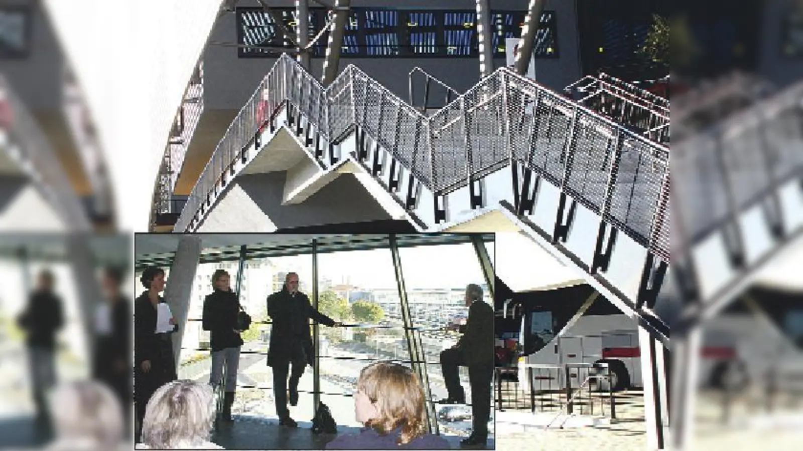 Martin Klemp (2.v.l.) beantwortete in der Wartehalle des neuen ZOB Fragen der »Baukultour«-Passagiere. 30 Kilometer Alurohre bilden die Fassade. 	 (Foto: ko)