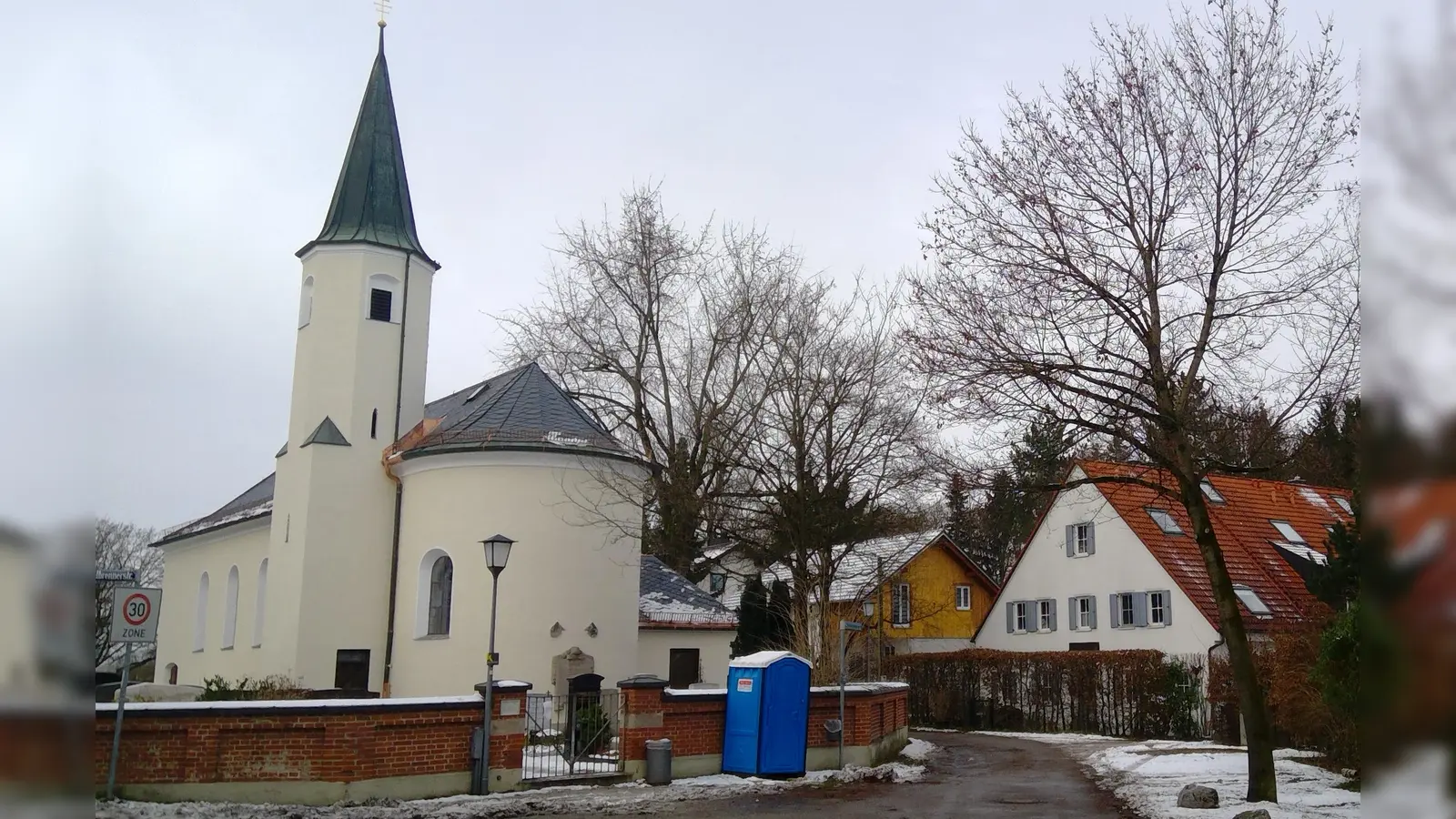 Der Dorfkern von Daglfing ist einer von 18 alten Ortskernen in München, die unter Ensembleschutz stehen. (Foto: bas)