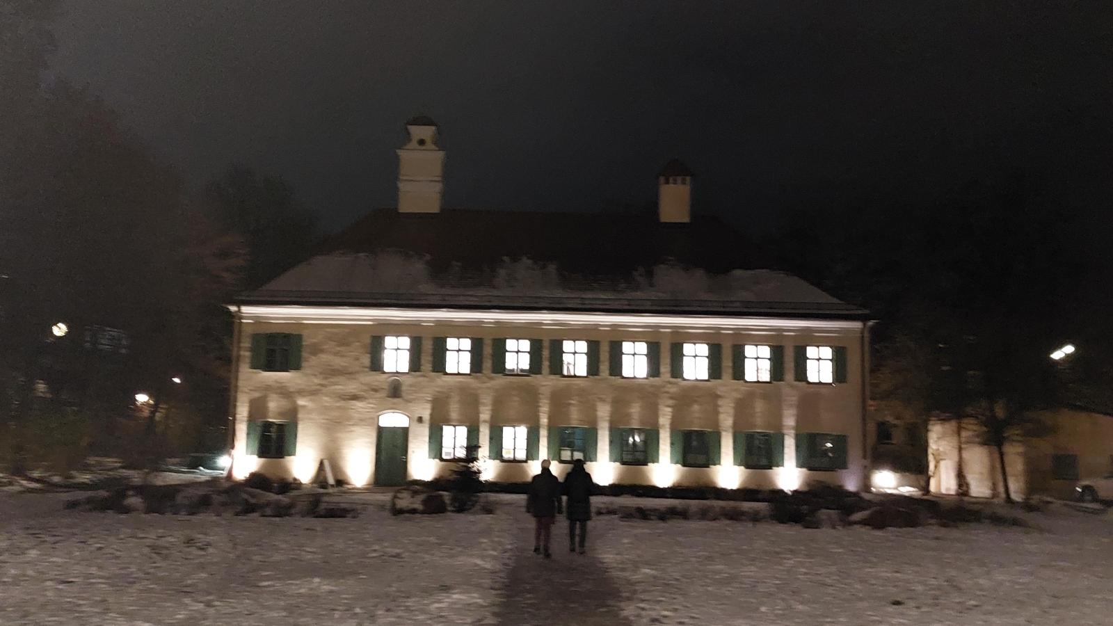 Christkindlmarkt-im-Pelkovenschl-ssl