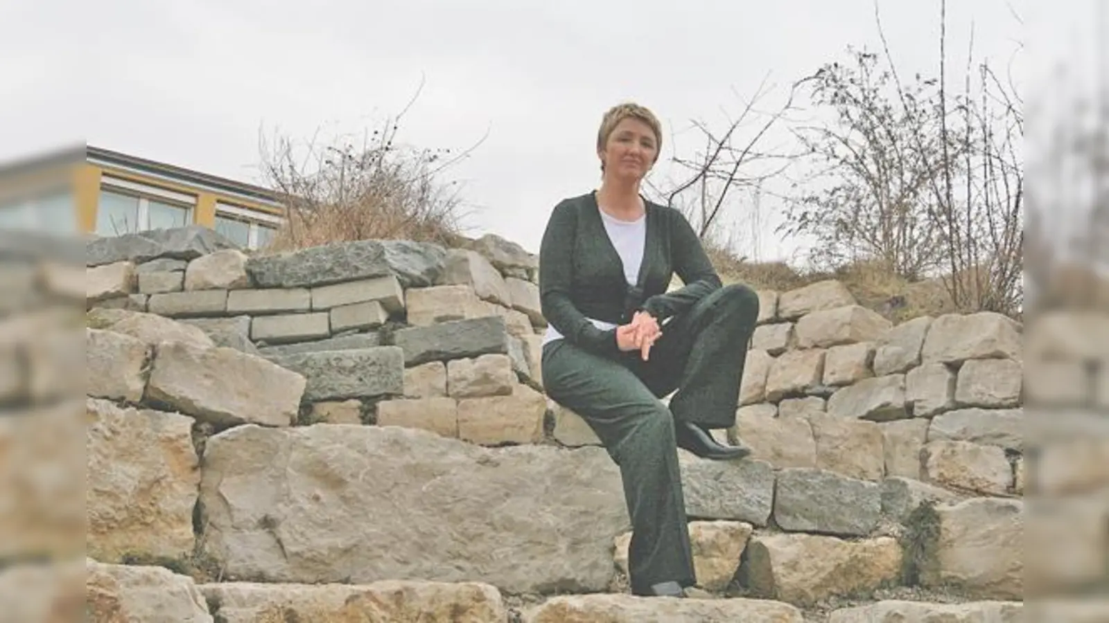 Sieht schweren Zeiten entgegen: die Leiterin der Schule II an der Lenbachallee, Christa Grasl. Die Schule muss umfassend saniert werden.  (Foto: mst)