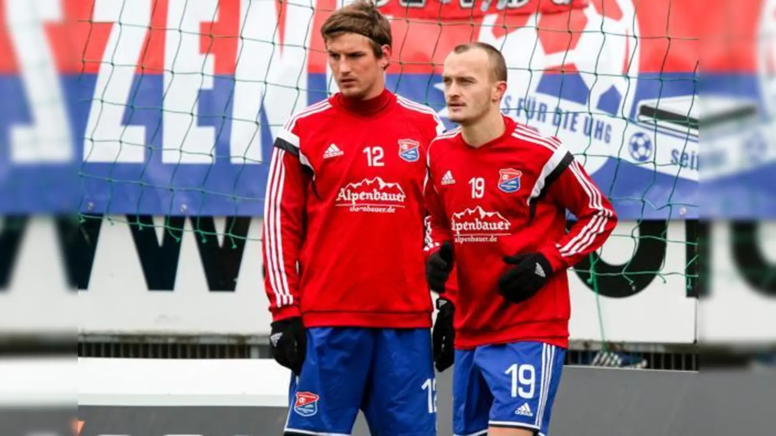 Markus Einsiedler (li.) war mit neun Treffern der Hachinger Torjäger in der Regionalliga. Damit war er einer von 15 Torschützen des Teams.	 (Foto: C. Riedel)