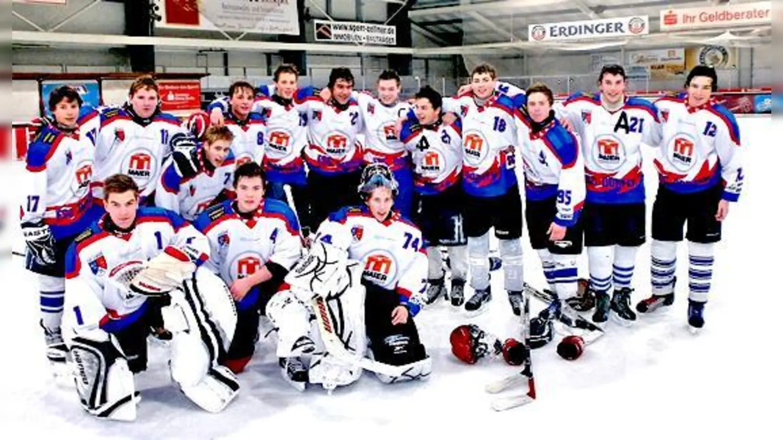 Souverän und diszipliniert zeigte sich die Mannschaft des ESC Dorfen gegen Tabellenführer Ingolstadt. 	 (Foto: Verein)