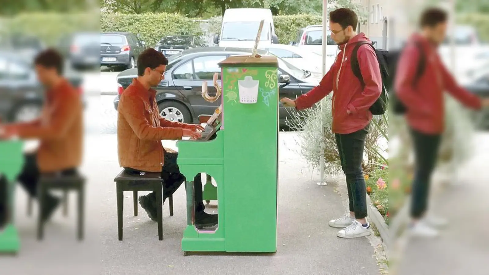 Auf dem Straßenklavier von »Play me, Im Yours« darf man nicht nur spielen, man darf es auch bemalen.	 (Foto: VA)