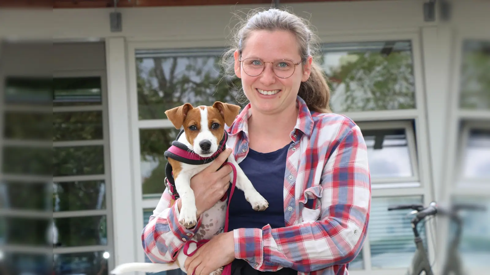 Der Integrative Kindergarten in Garching freut sich über den neuen Mitarbeiter auf vier Pfoten.  (Foto: Michalek)