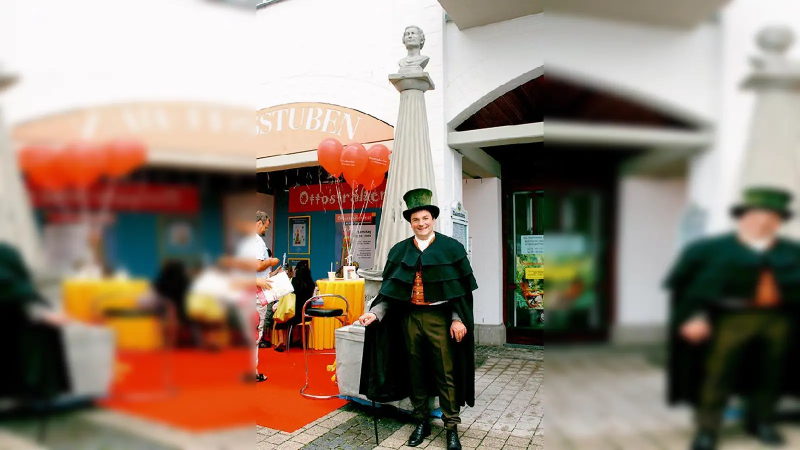 Steinmetzmeister »Anton Ripfel« mit der von ihm geschaffenen Ottosäule wird an dem Festumzug am kommenden Samstag teilnehmen.   (Foto: Woschée)