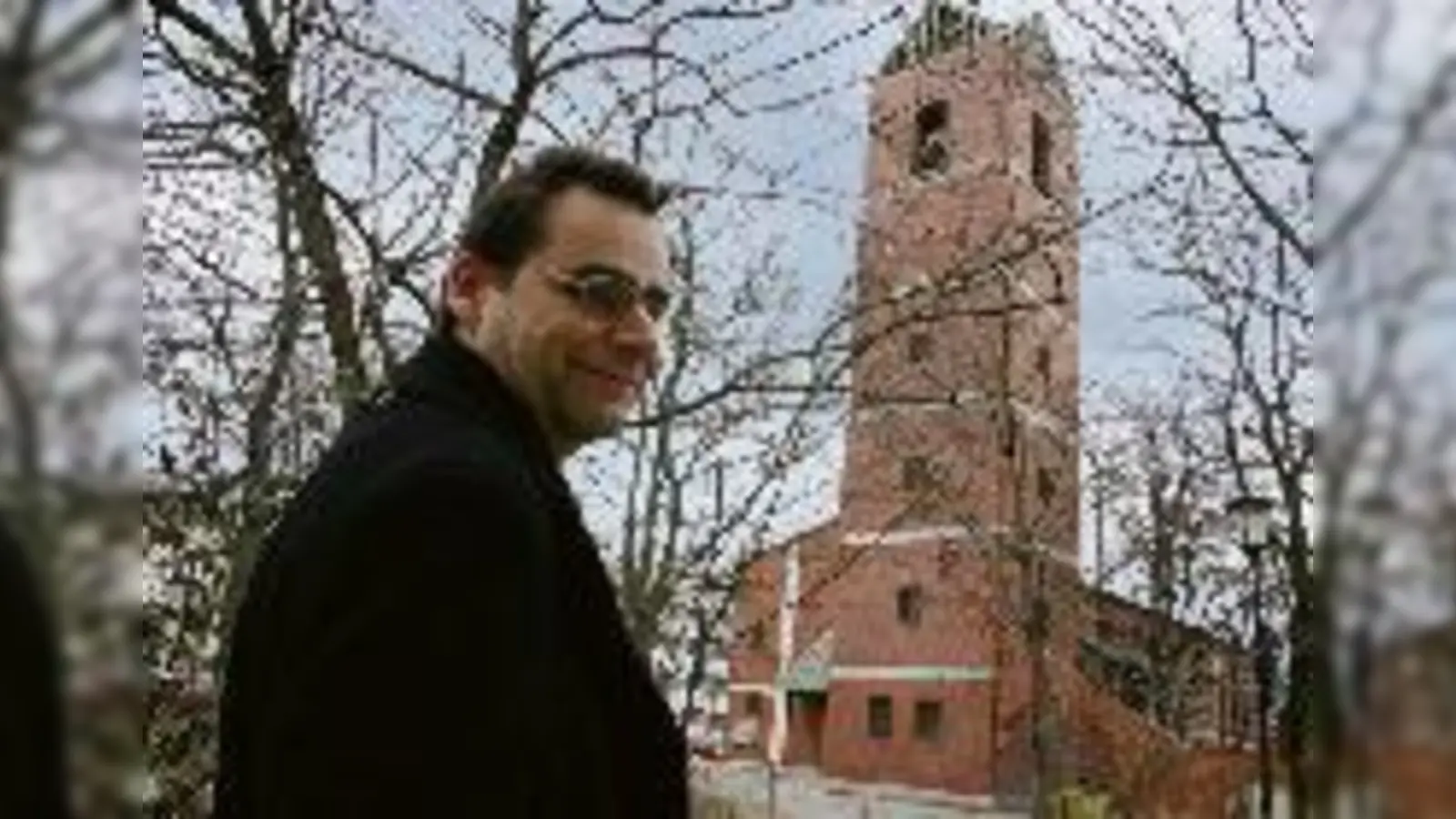 Neue Wirkungsstätte: Mit dem eigenen Pfarramt in der Dankeskirche geht für den evangelischen Pfarrer Christian Weigl ein lang gehegter Wunsch in Erfüllung.	 (Foto: gf)