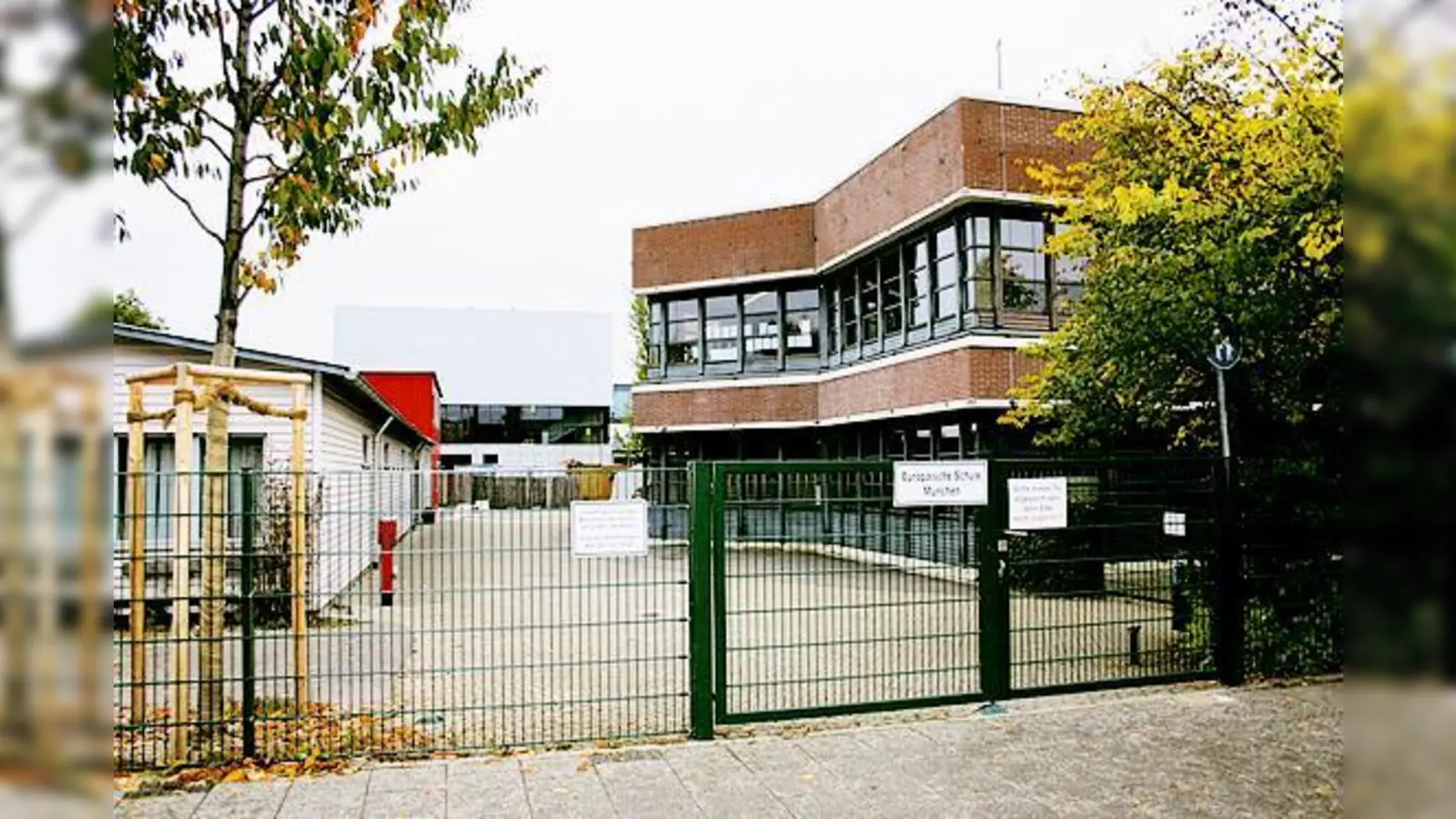 Die Europäische Schule in Neuperlach wird für 8,7 Millionen Euro saniert. (Foto: hh)