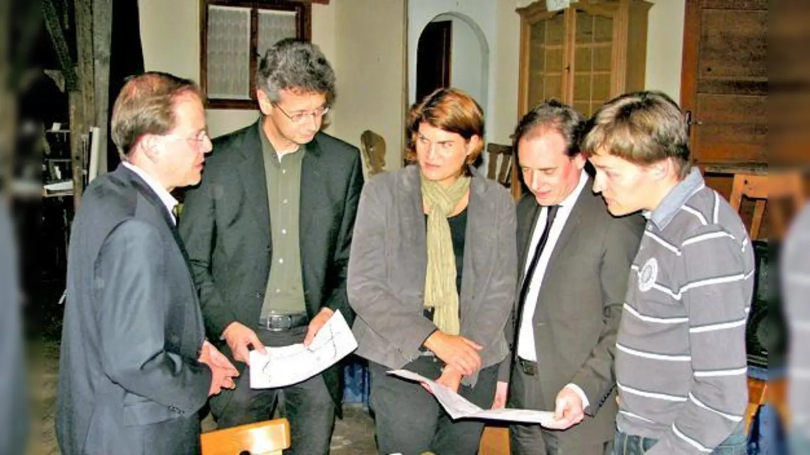 Tunnelbefürworter diskutieren über den besten Plan: Manuel Pretzl, Michael Piazolo, Claudia Stamm, Ingo Mittermeier und Ludwig Hoegner (v. li.).	 (Foto: bus)