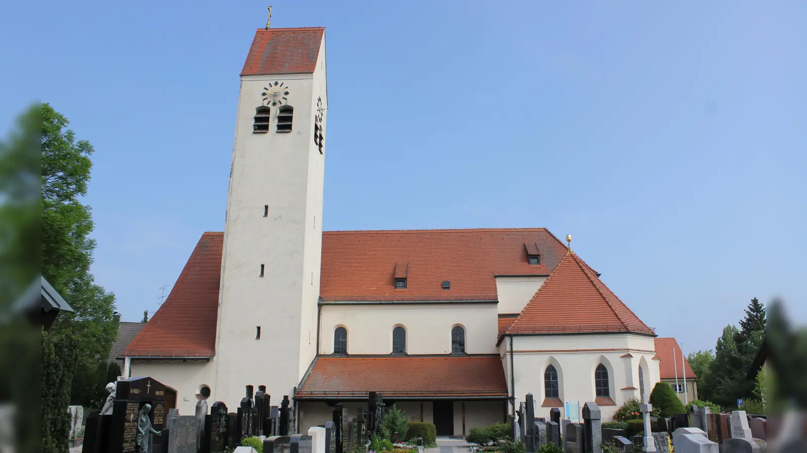 Katholische Kirche St. Peter und Paul in Aschheim (Foto: bas)