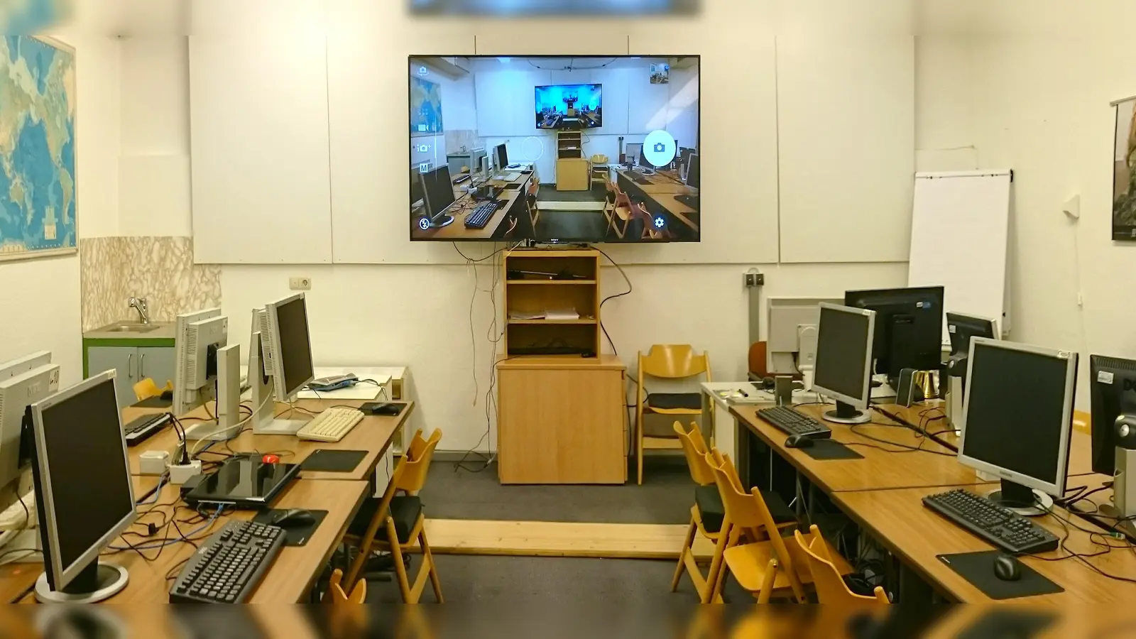 Der Moosacher Senioren-Computerclub: Die Zukunft fing schon gestern an. (Foto: VA)