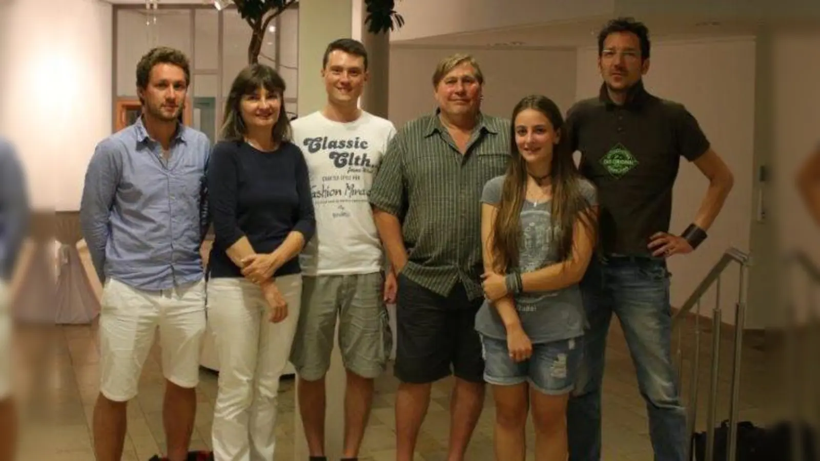 Der neue Vorstand (v.l.): Tobias Zilker, Katharina Weber, Clemens Heiland, Peter Klostermeier, Lena Klostermeier und Georg Veit. Nicht auf Foto ist Peter Pohlenz. (Foto: pi)