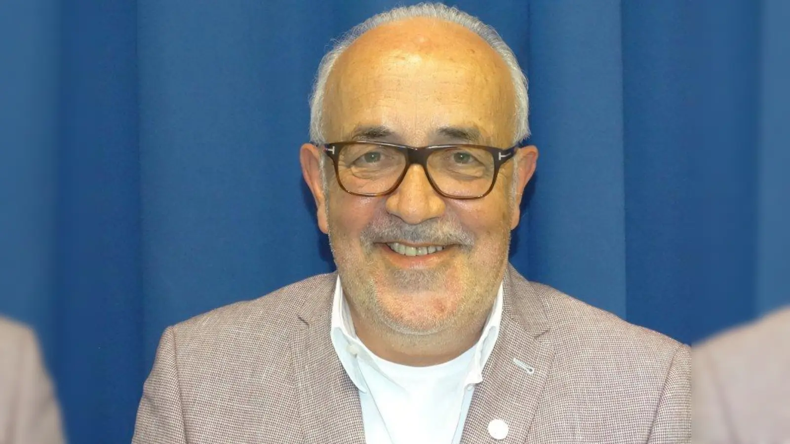 BA-Vorsitzender Günter Keller (SPD) brach die öffentliche Sitzung seines Bürgergremiums ab und muss nun klären, ob die bis dahin getroffenen Entscheidungen überhaupt gültig zustande kamen. (Foto: tab)