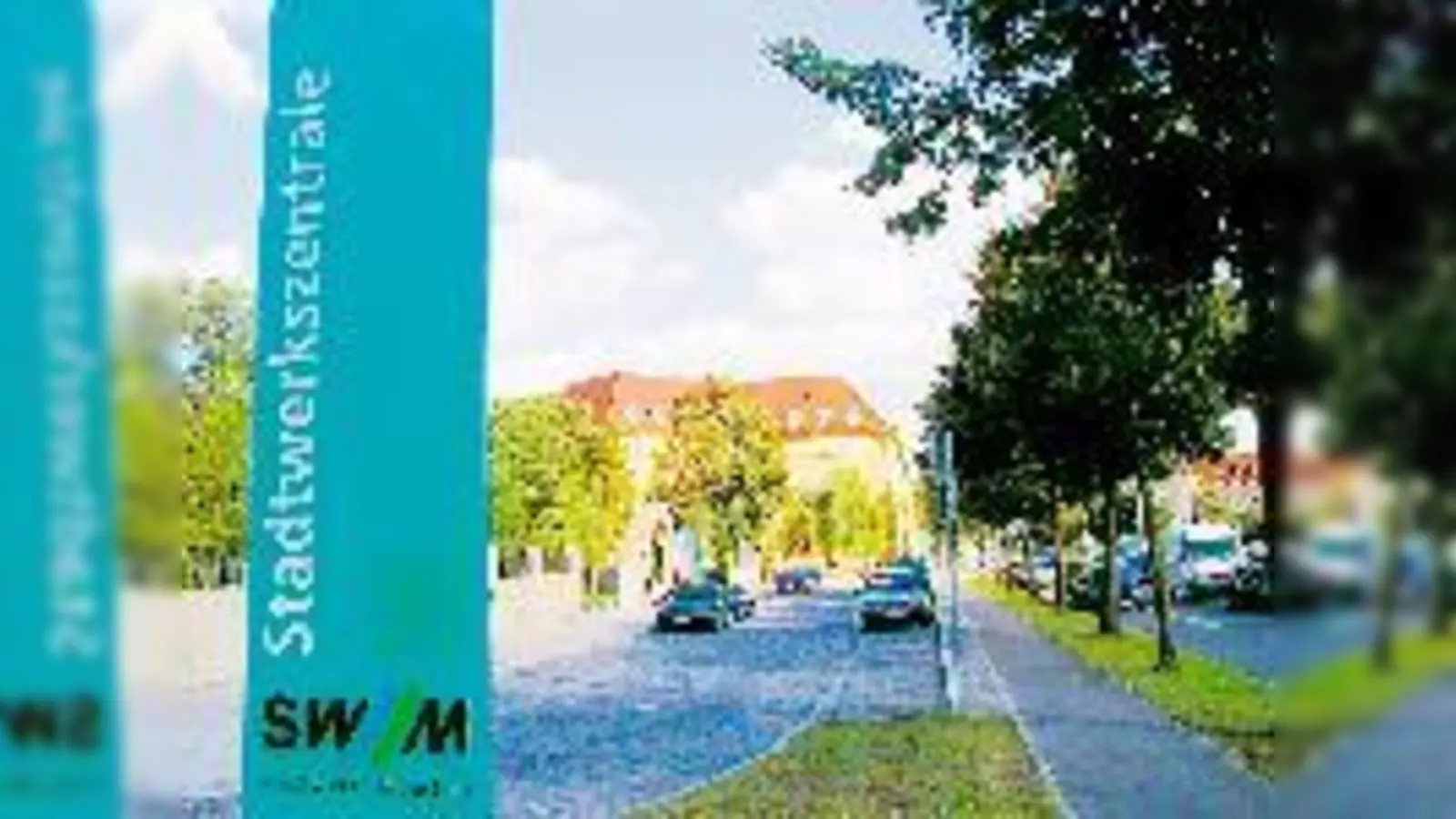 Gute Nachbarn: Die Mitarbeiter der Stadtwerkezentrale sind nicht Ursache für die Parkplatzprobleme in der Borstei (im Hintergrund). Davon ist SWM-Sprecherin Bettina Hess überzeugt.	 (Foto: cr)