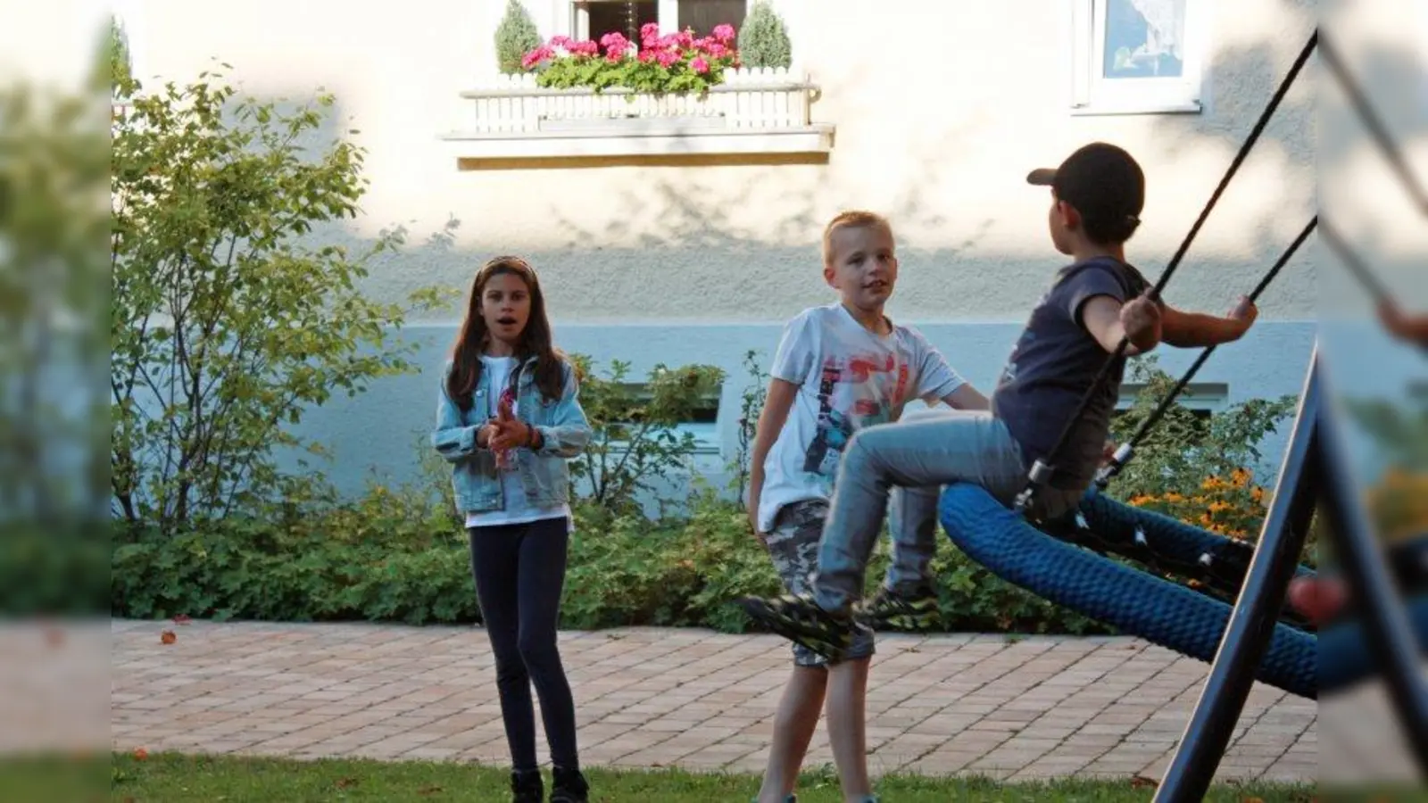 Kinder spielen. (Foto: Mino)