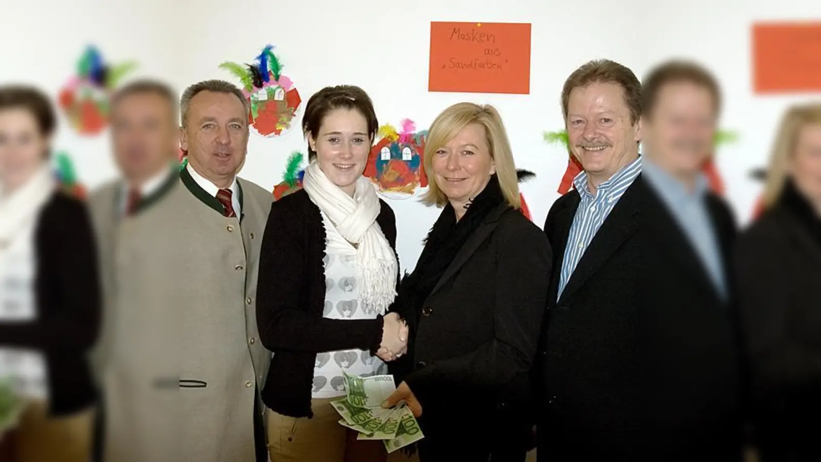 Der Kindergarten der Johanniter hat von der Kirchseeoner CSU 500 Euro bekommen.  (Foto: CSU)