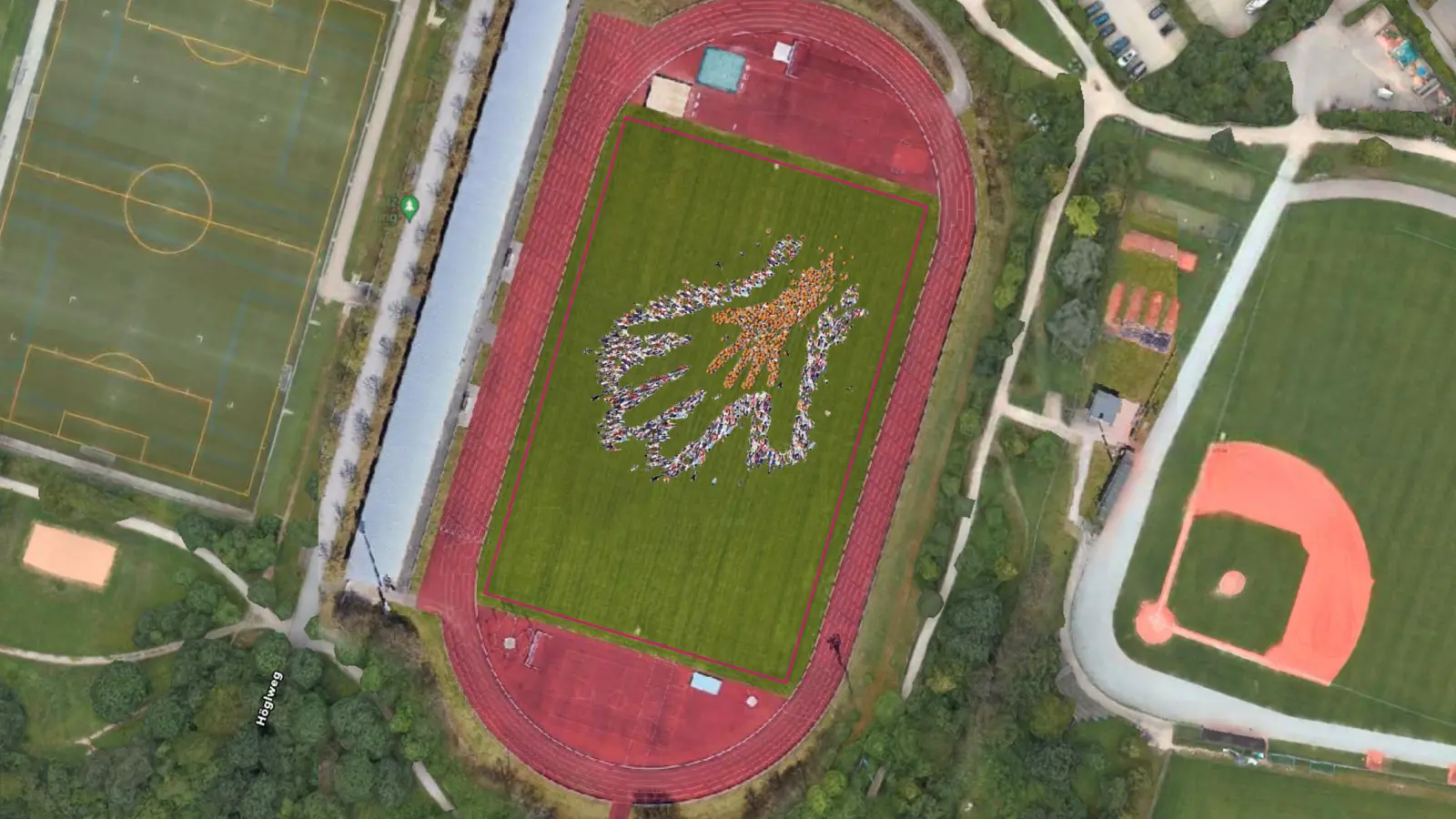 So könnte es aussehen, wenn mindestens 1.500 Männer, Frauen und Kinder im Stadion zwei überdimensionale Hände bilden. (Foto: hand in hand in haar e.V)