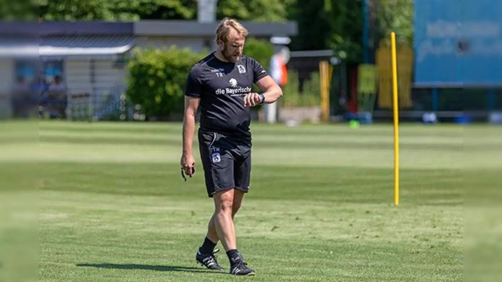 Vorbereitung auf den Punktspielstart: Daniel Bierofka.  (Foto: Anne Wild)