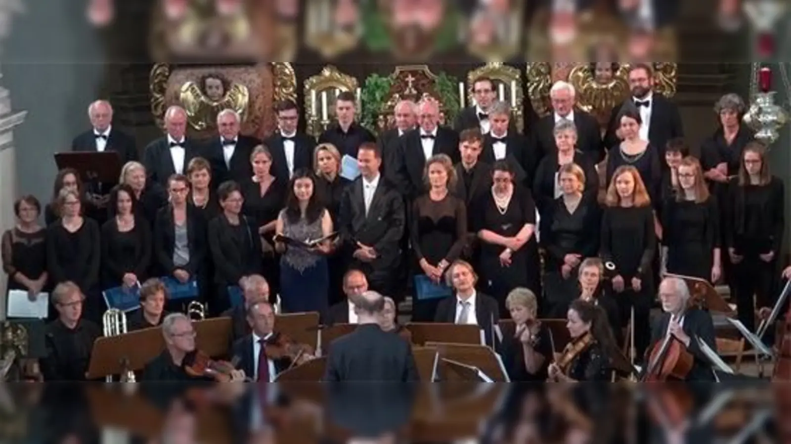 Der Chor lädt zur Cäcilien-Messe in Garching ein.  (Foto: privat)