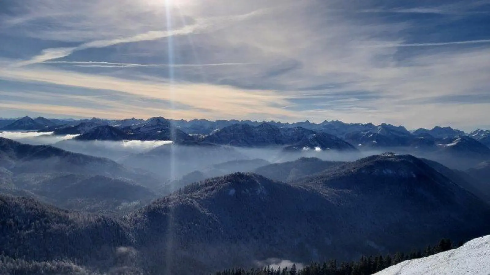 Blick vom Schönberg bei Lenggries. (Foto: Helmut Lipah)