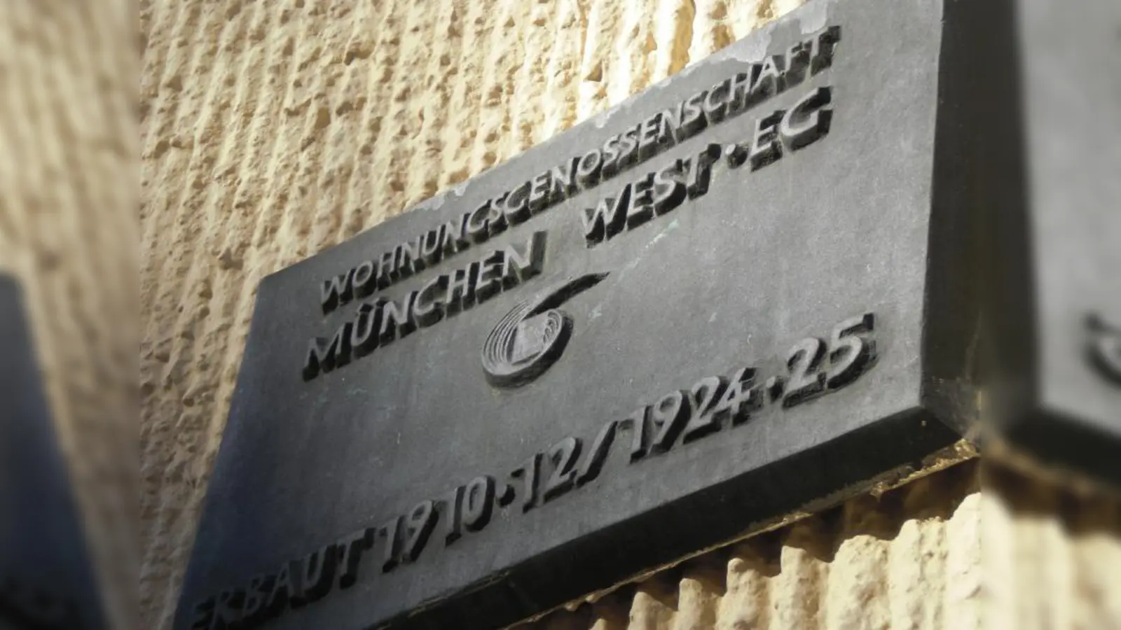 Mit einem Besitz von knapp 3.300 Wohnungen und über 4.000 Mitgliedern ist die Wohnungsgenossenschaft München-West die größte Wohnungsgenossenschaft in München. (Foto: SE)