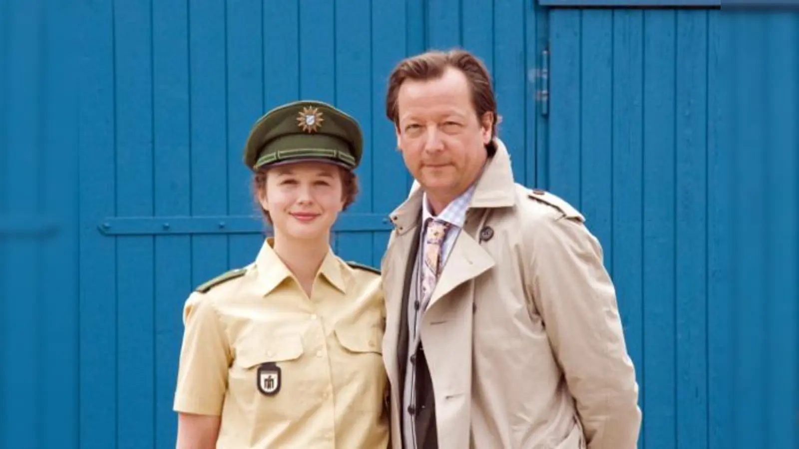 Das neue Ermittlerduo des Münchner Polizeiruf 110: Anna Maria Sturm spielt Anna Burnhauser und Matthias Brandt spielt Hanns von Meuffels.  (Foto: Bayerischer Rundfunk/Natasha-I. Heuse)