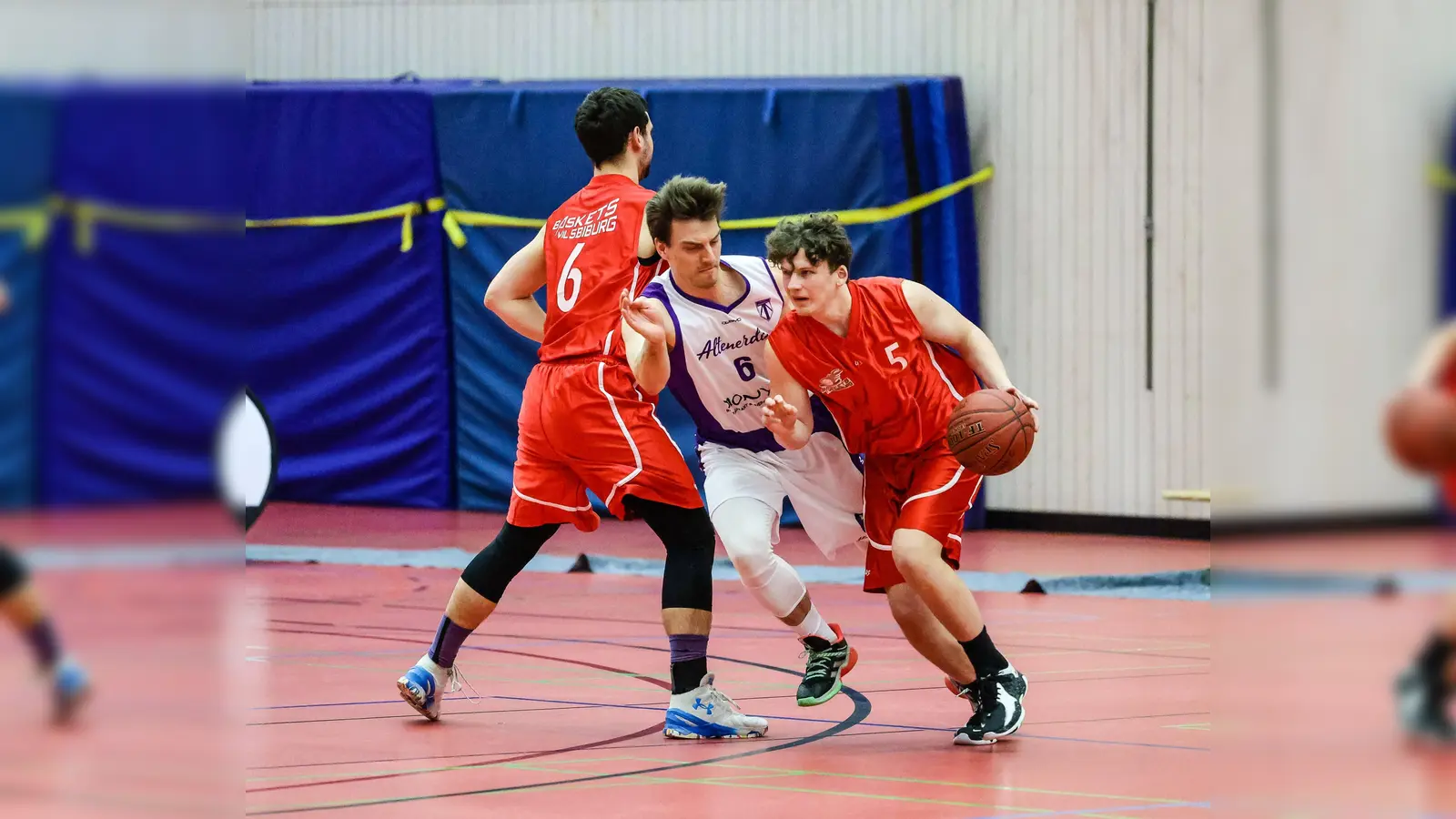 Die Basketballer aus Erding ziehen als Tabellenführer in die "Play-Offs" zur Bezirksoberliga ein.<br> (Foto: Basketballer Erding)