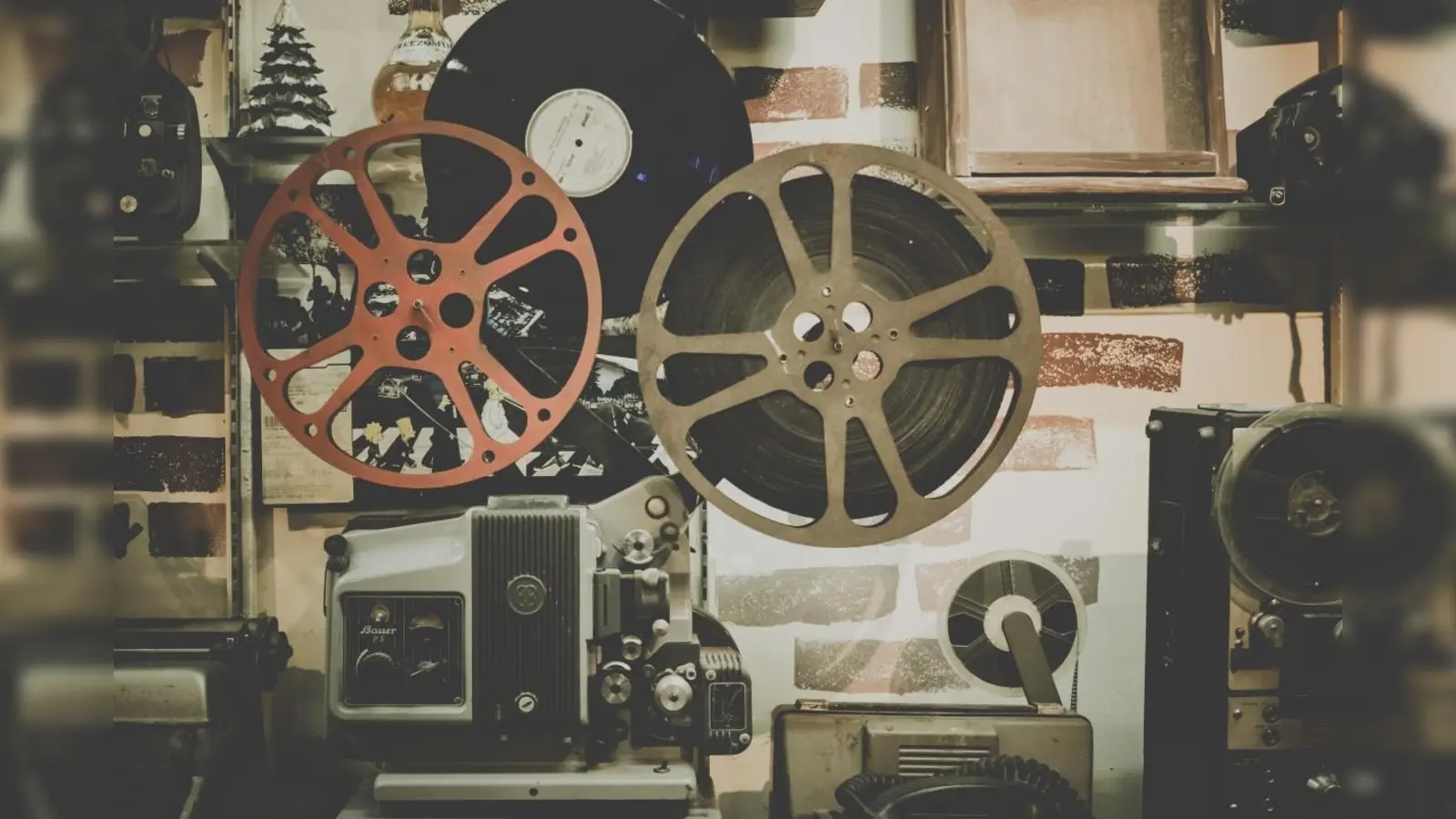 Im Rahmen der „Filmgespräche in der Mohr-Villa” ist dieses Mal der Film „Faust” von 2011 an der Reihe. (Foto: Mohr-Villa)