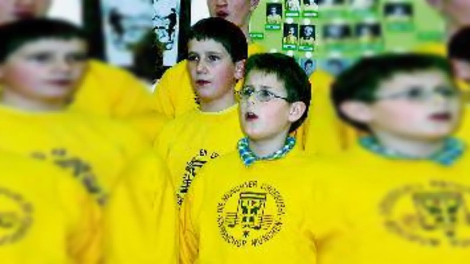 Mit Begeisterung dabei: Die Münchner Chorbuben und -mädchen.	 (Foto: rme)