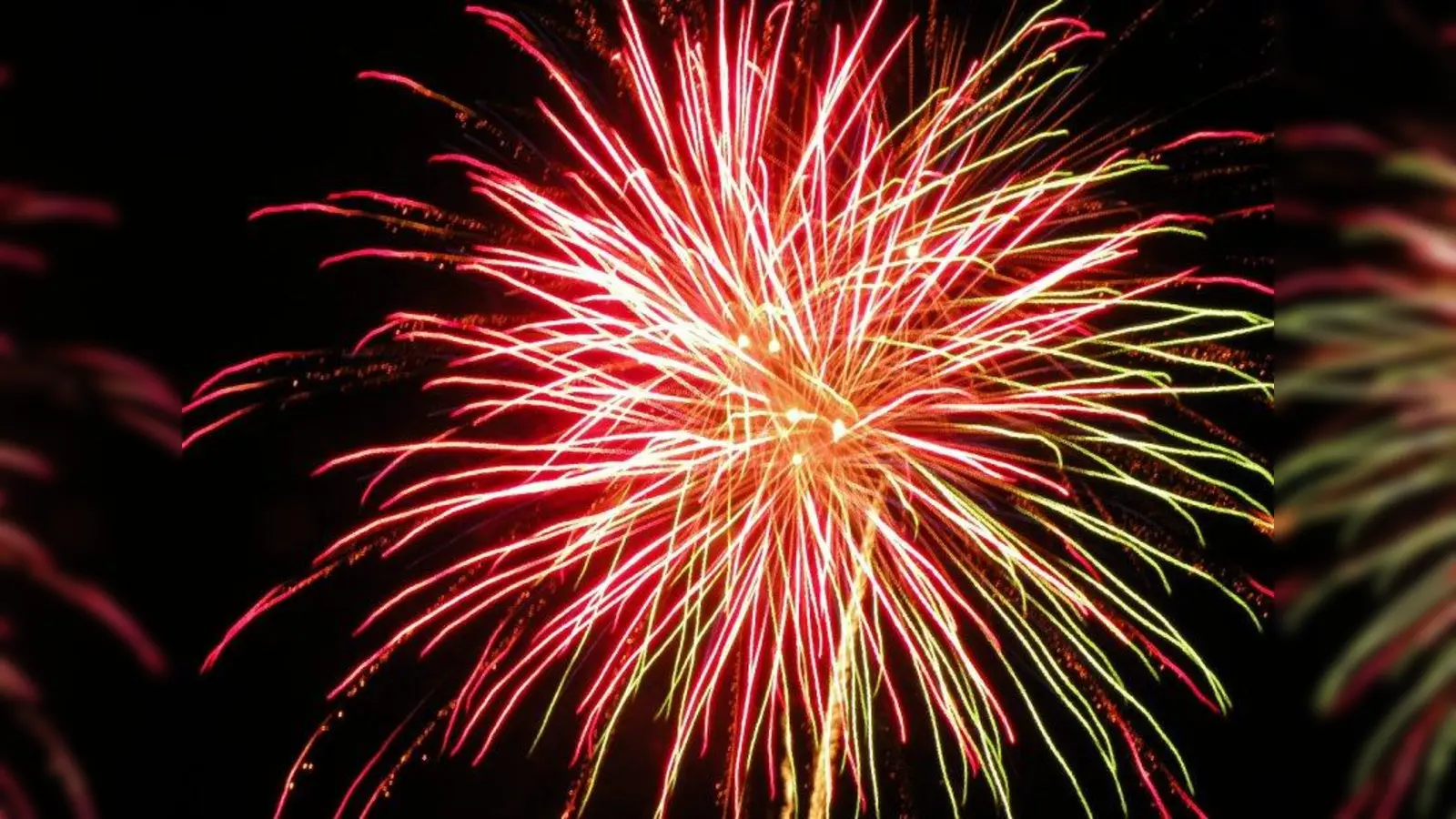 Schön aber auch gefährlich? Peter Unger machte in einem Dringlichkeitsantrag darauf aufmerksam, dass ein Feuerwekr an Silvester auch eine große Belastung sein kann. (Foto: mka)