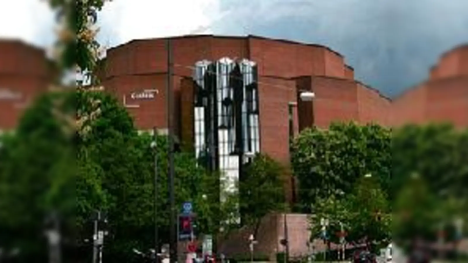 Viel Bürgerengagement hat es gekostet, dass am Gasteig heute ein Kulturzentrum  (steht.Foto: VA)