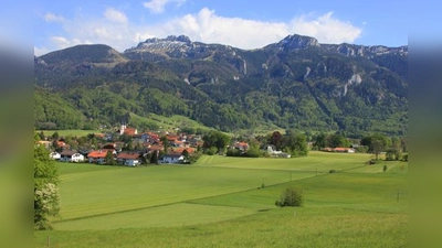 Aschau im Chiemgau ist der Ausgangspunkt der SalzAlpenTour Chiemsee-Alpenland.	 (Foto: Stefan Dohl)