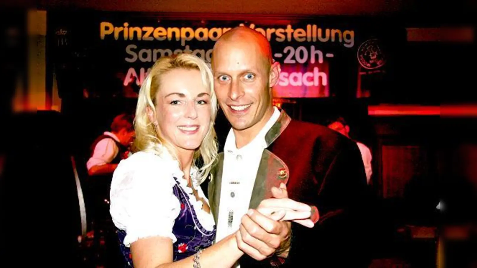 Prinzessin Barbara I. und Prinz Tom I. sind das 50. Moosacher Prinzenpaar. Auf sie kommt in der Jubiläumssaison viel Arbeit zu.	 (Foto: W. Schmidt)