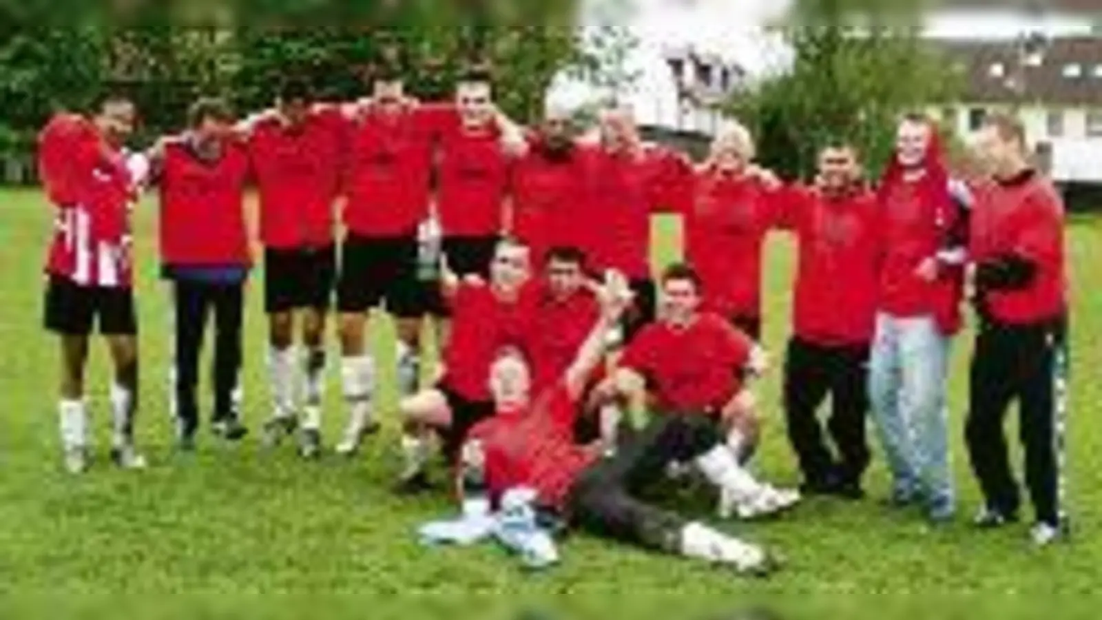 »Mit dem Herz in der Hand und der Leidenschaft im Bein« ist der SC München 50 zwar kein Weltmeister  aber er hat es in die B-Klasse geschafft.	 (Foto: Privat)