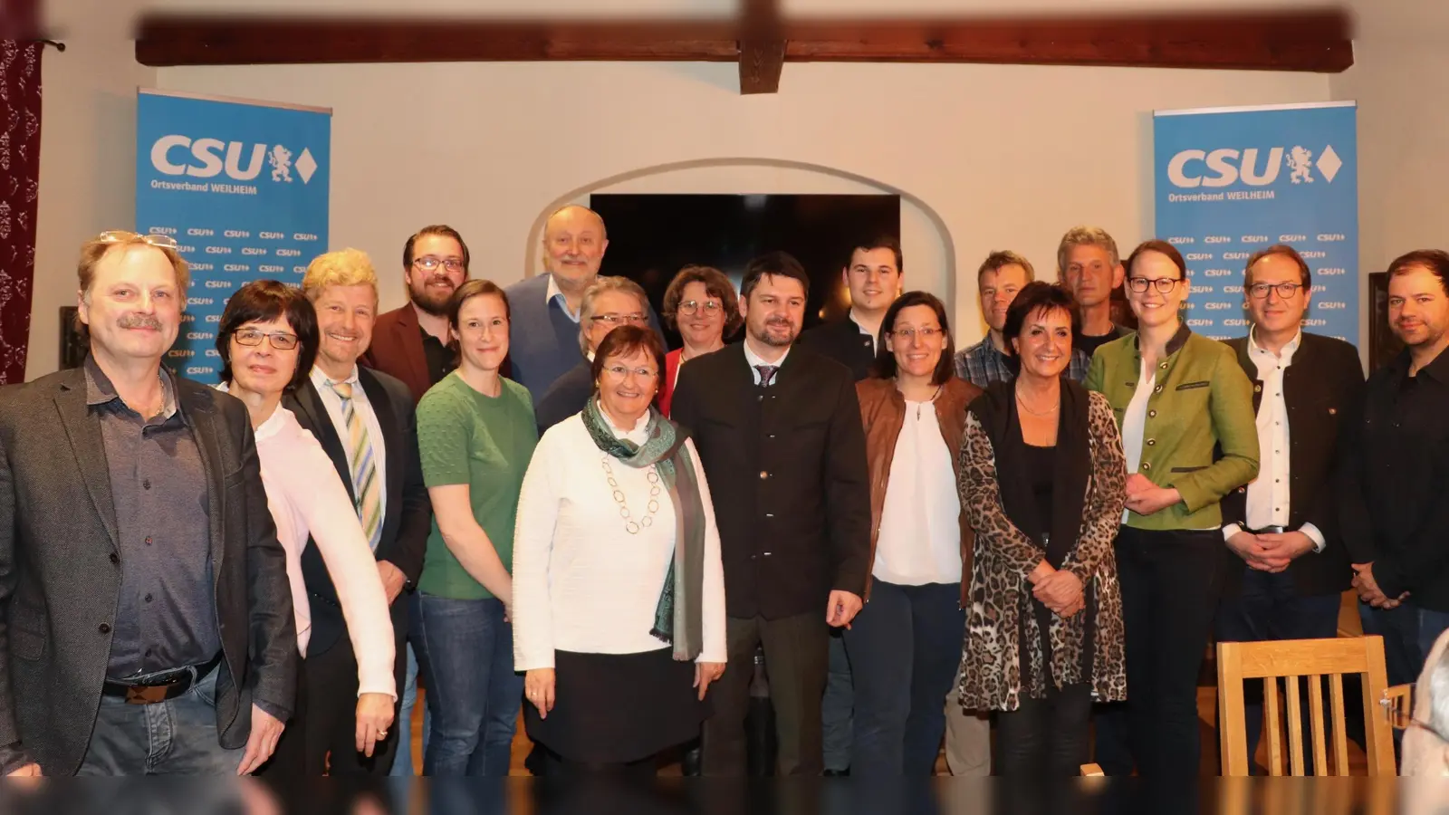 Dr. Johann Bertl (Mitte) ist neuer Ortsvorsitzender der CSU Weilheim. (Foto: CSU Weilheim)