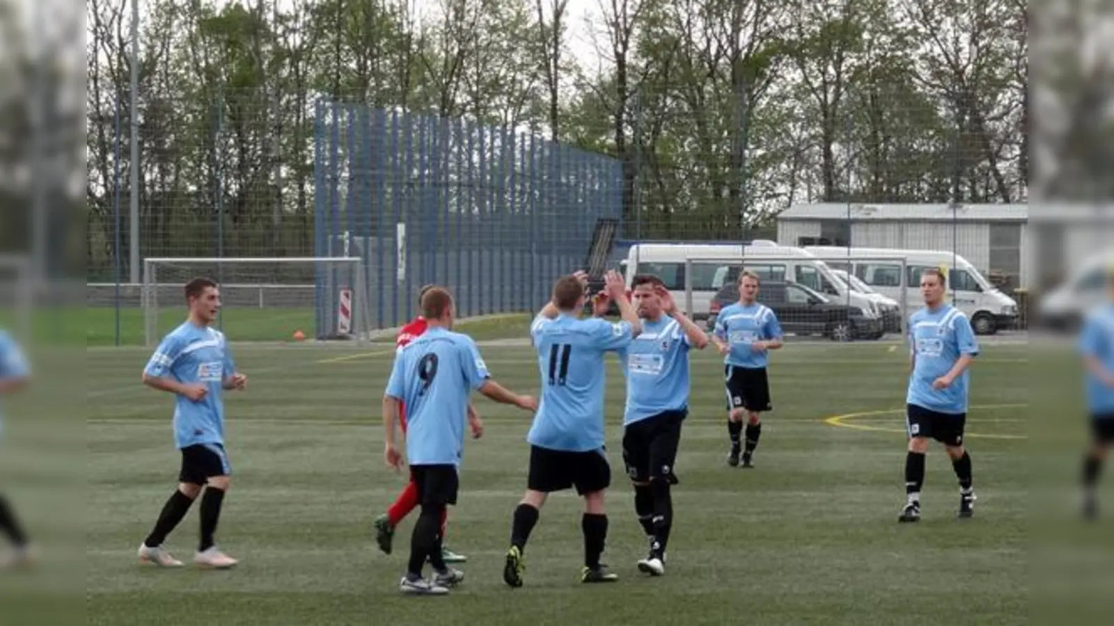 Freuen sich über die Kehrtwende: Die Amateur-Löwen vom TSV 1860 III.  (Foto: privat)