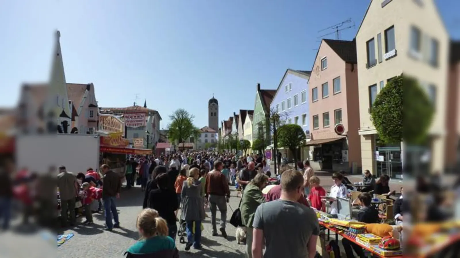 Der Kinder-Flohmarkt soll auch 2012 unbedingt erhalten bleiben, darum wird ihm ein Markt mit französischem Touch zur Seite gestellt und zwei Jahrmärkte im Juni und August gestrichen. 	 (Foto: bb)