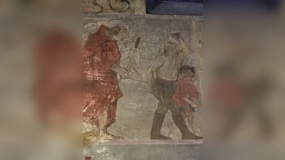 Die Fresken zeigen den Kreuzweg. (Foto: St. Hedwig)