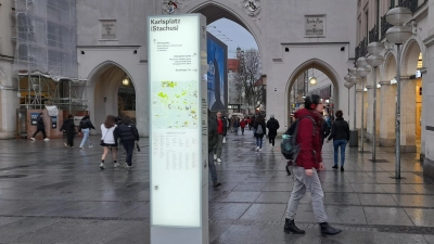 Solche Infostelen, wie sie u.a. am Stachus zu sehen sind, hätte der Bezirksausschuss auch für Laim gewollt. (Foto: Beatrix Köber)