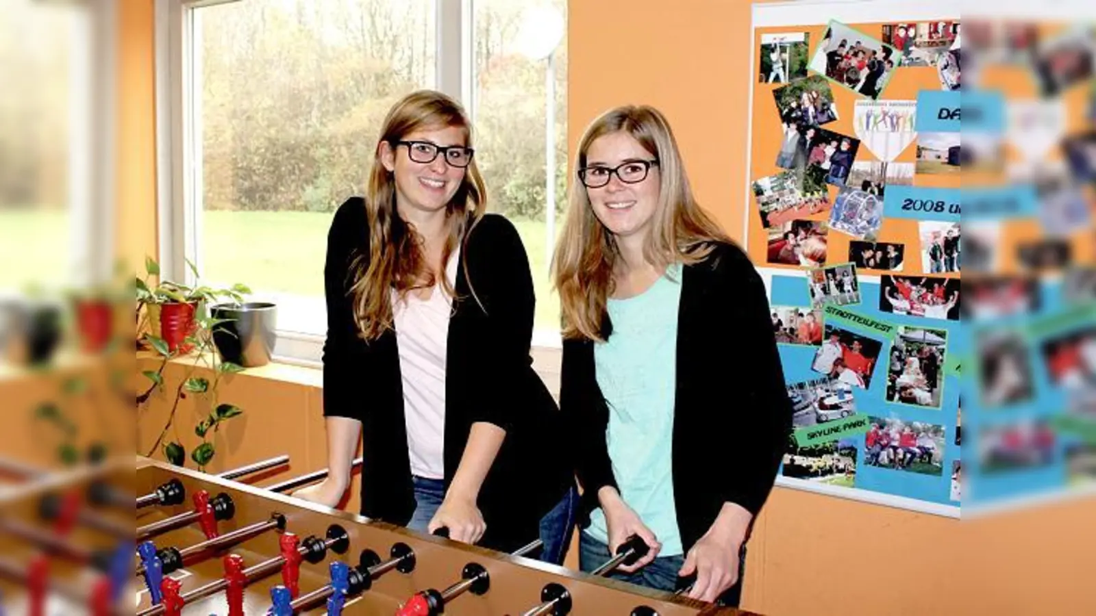 Zum Team im Jugendhaus gehören jetzt auch Marlene Escherle und Naima Heckmair.	 (Foto: VA)