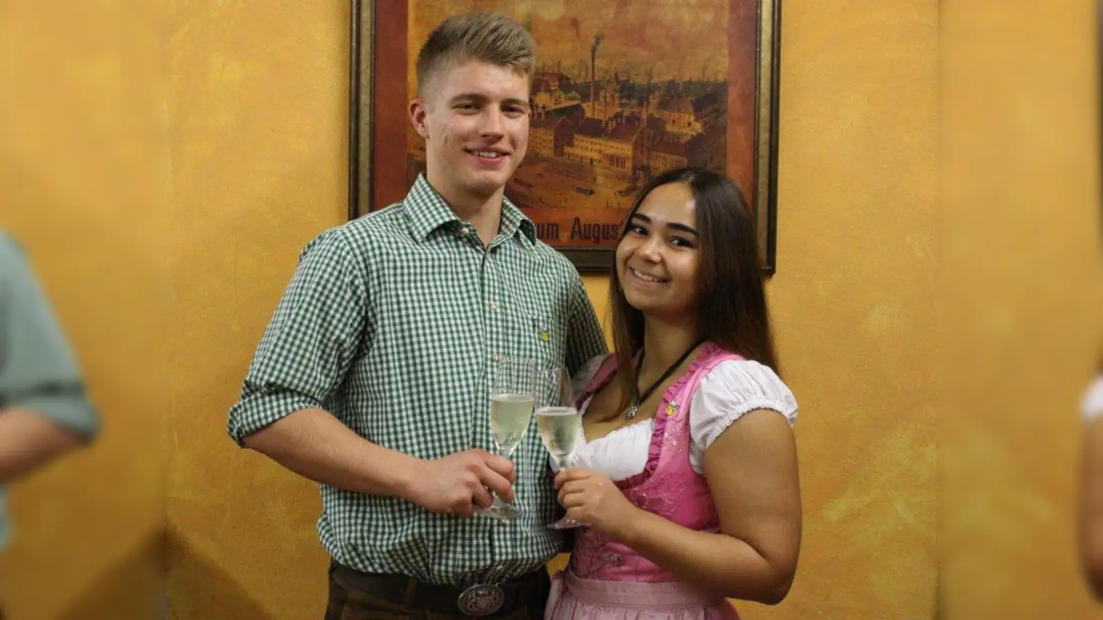 Offiziell vorgestellt: Sarah Dittrich und Manuel Dennerlein sind das neue Prinzenpaar des Faschingsclub Neuhausen (FCN). (Foto: sb)