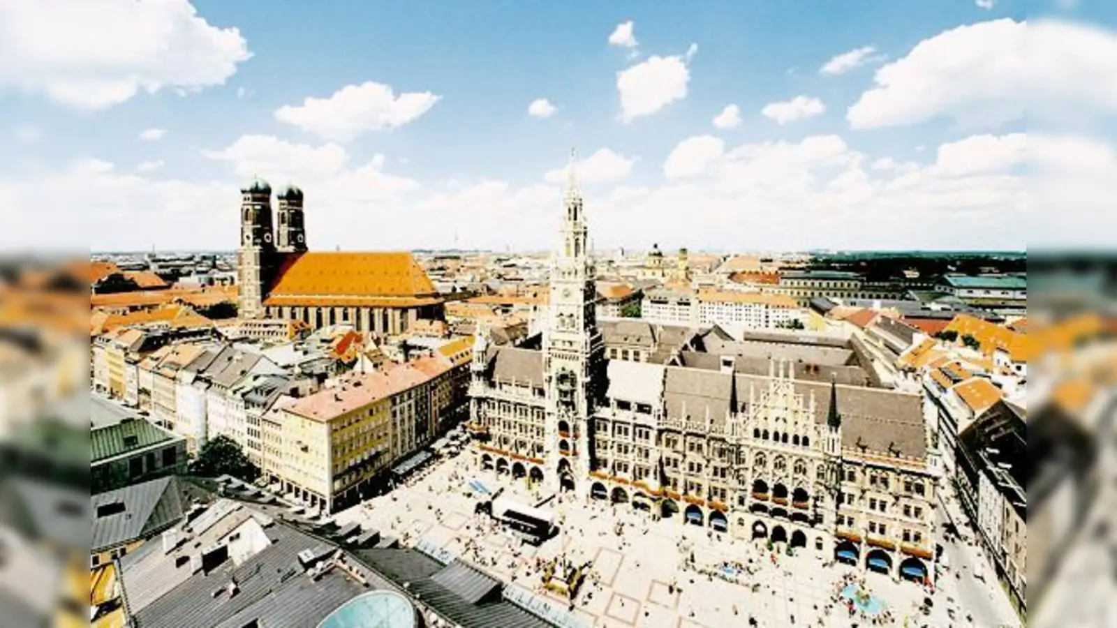 München mit Rathaus.  (Foto: ©Michael Nagy, Presseamt München)