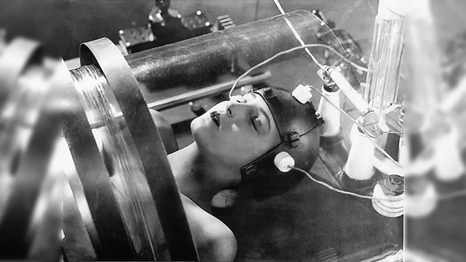 Brigitte Helm stellt den Maschinenmensch in Fritz Langs Klassiker »Metropolis« dar.   (Foto: VA)