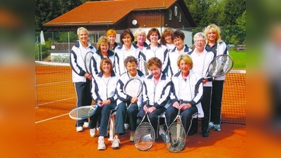 Die erfolgreichen Tennis-Damen 40 des SV Lochhausen. (Foto: pi)