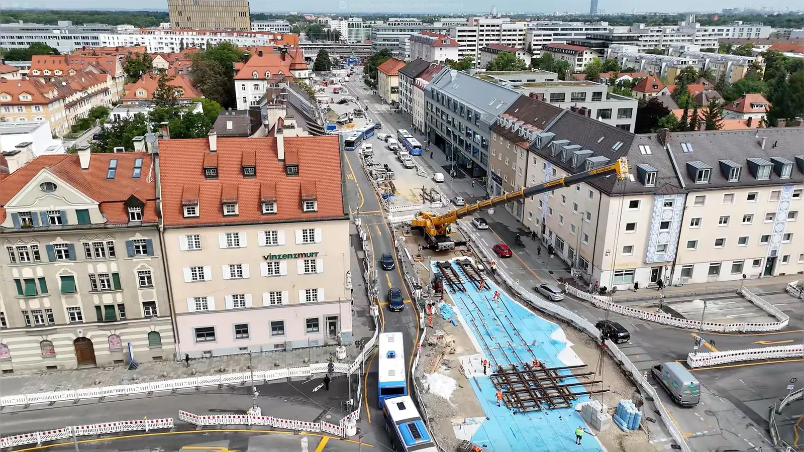 Das Reizwort SEV begleitet Nutzer der Tram 19 noch bis Dezember - mindestens. (Foto: Vogt Bauüberwachungsleistungen)