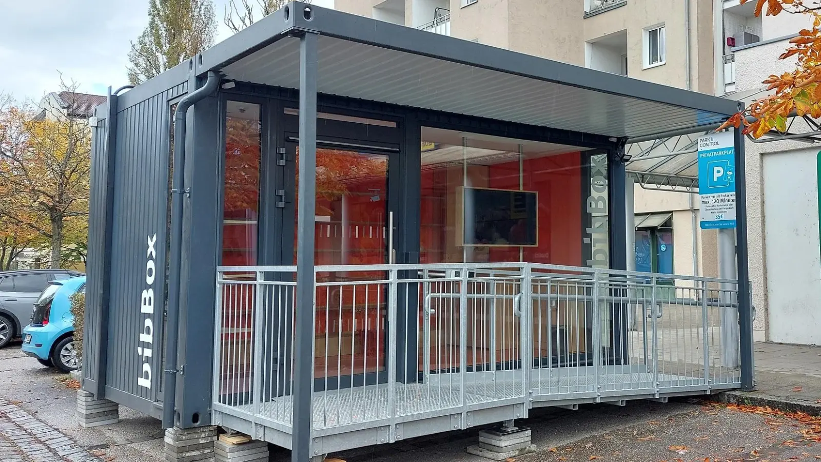 Die bibBox ist da: Freimann bekommt eine Mini-Bibliothek | Wochenanzeiger