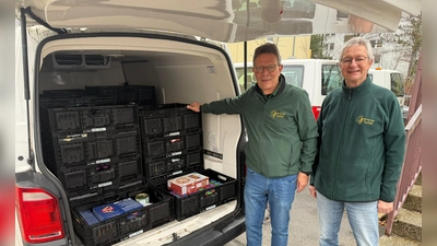 Bei der Germeringer Tafel freute man sich über die Spenden, die der Rotary Club gesammelt hatte. (Foto: Rotary Club Germering)