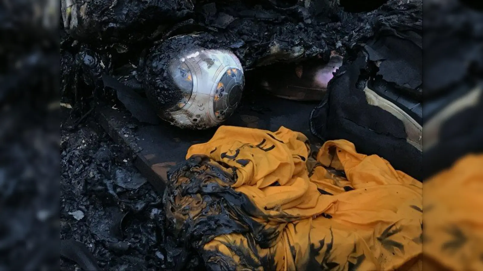 Dem Brand fiel fast das gesamte Equipment des Vereins zum Opfer. (Foto: Bernhard Slawinski)