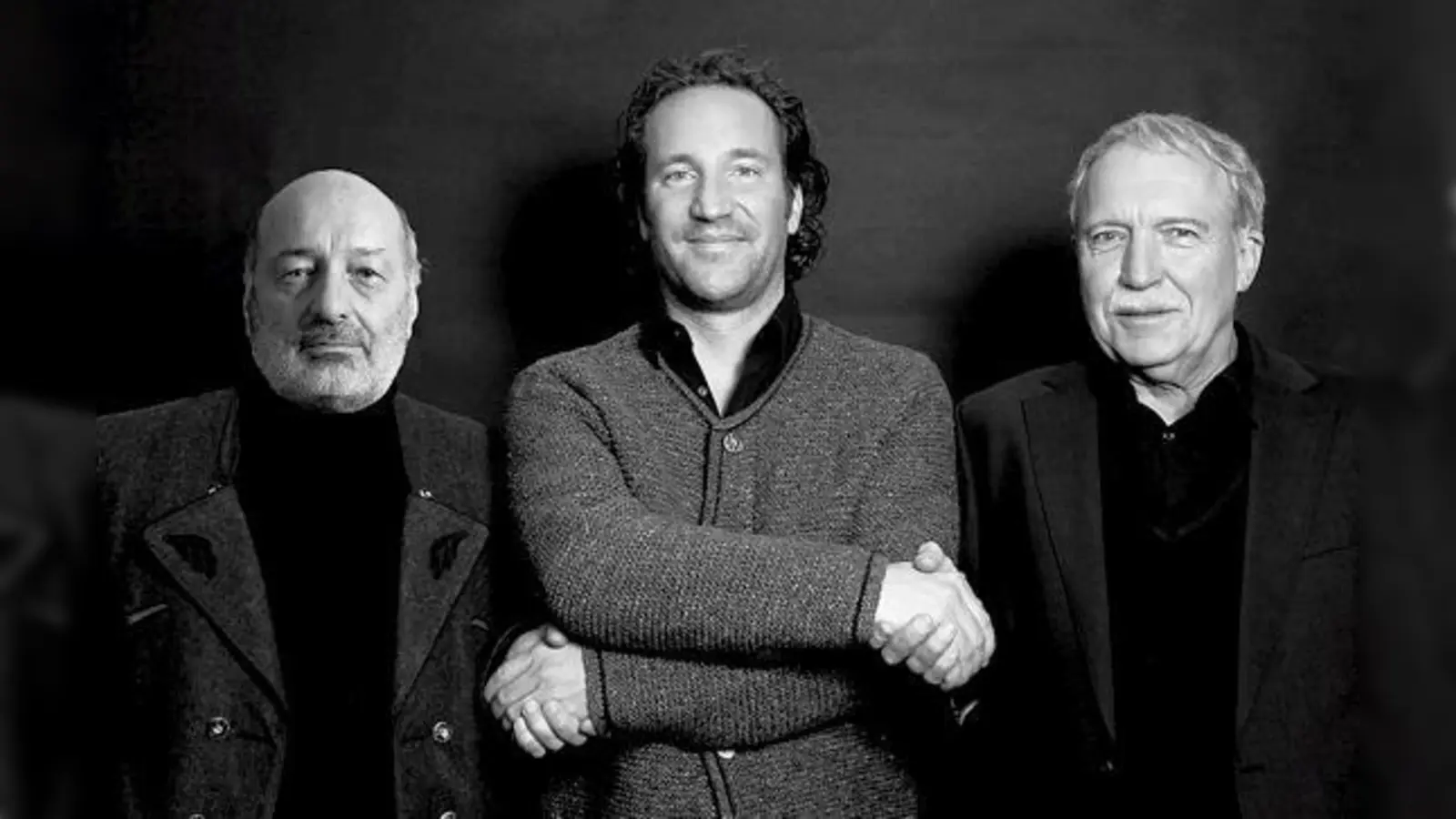 Franjo Marincic, Florian Gandlgruber und Peter Thalheim (v.l.) präsentieren Ludwig Thomas »Heilige Nacht« ganz neu ­ im freien Spiel.	 (Foto: VA)