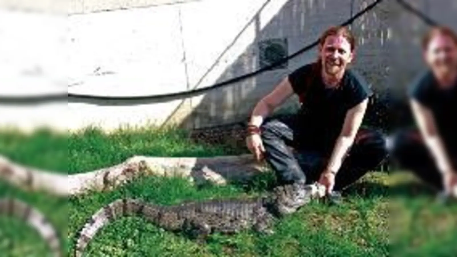 Dr. Markus Baur mit einem seiner Krokodile. (Foto: Privat)