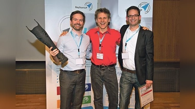Dr. Simon Weidert, Manuel Opitz und Wolf-Peter Werner (v.l.) von Mecuris überzeugten mit einer Softwareplattform im Life Sience-Bereich.	 (Foto: BayStartUp)
